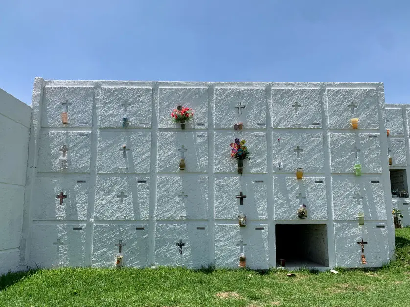 Gavetas Individuales en Cementerio Colina del Descanso